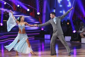 Aiden Turner and Edyta Sliwinska in Dancing with the Stars (2005)