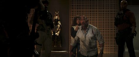 Dwayne Johnson and McKenna Roberts in Skyscraper (2018)