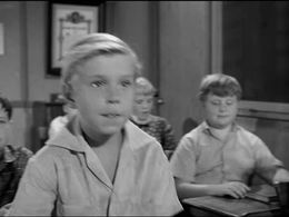 Stanley Fafara and Robert 'Rusty' Stevens in Leave It to Beaver (1957)