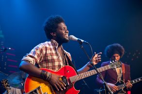 Michael Kiwanuka in Austin City Limits (1975)
