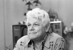 Dionísio Azevedo in Pai Herói (1979)