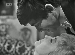 Jirí Bednár and Jirina Petrovická in Jak obelhal manzela (1963)