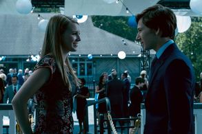 Madison Thompson and Skylar Gaetner on Ozark