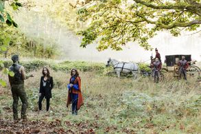 Stella Maeve, Summer Bishil, and Grey Damon in The Magicians (2015)