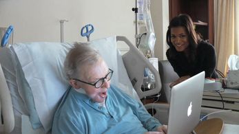 Roger Ebert and Sonia Evans in Life Itself (2014)