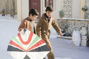 Zekeria Ebrahimi and Ahmad Khan Mahmoodzada in The Kite Runner (2007)