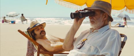 Héctor Noguera and Néstor Guzzini in Mr. Kaplan (2014)