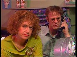 Walter Crommelin and Olga Zuiderhoek in We zijn weer thuis (1989)