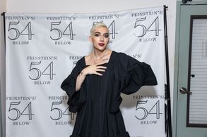 Mason performing at 54 Below