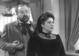 Jan Werich and Stella Zázvorková in The Bear (1961)