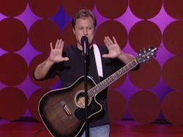 Henry Phillips in Comedy Central Presents (1998)