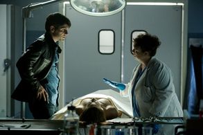 Sharon Sachs and David Giuntoli in Grimm (2011)