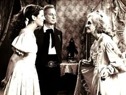 Héctor Alterio, Mona Maris, and Susú Pecoraro in Camila (1984)