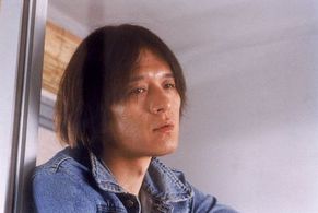 Hongsheng Jia in Quitting (2001)