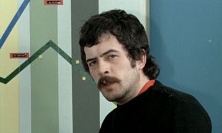 Pierre Oudrey in Tout Va Bien (1972)