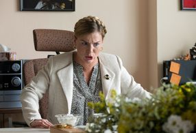 Lenka Krobotová in Kosmo (2016)