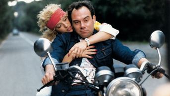 Eleonora Giorgi and Carlo Verdone in Talcum Powder (1982)