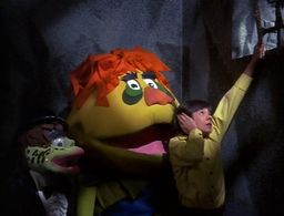 Sharon Baird, Lennie Weinrib, and Jack Wild in H.R. Pufnstuf (1969)