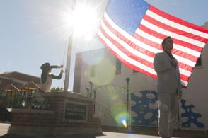 Bob Odenkirk and Hayley Holmes in Better Call Saul (2015)