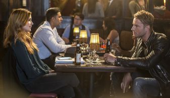 Justin Hartley and Janet Montgomery in This Is Us (2016)