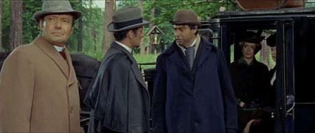 Suzan Farmer, Francis Matthews, John Maxim, Barbara Shelley, and Charles 'Bud' Tingwell in Dracula: Prince of Darkness (