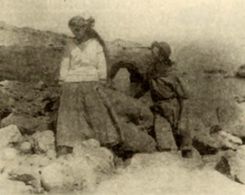 Alice Joyce and George Melford in Dan, the Lighthouse Keeper (1911)
