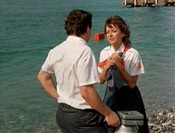 Olga Golovanova in Dama s popugaem (1988)