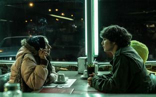 Bel Powley and Richie Merritt in White Boy Rick (2018)