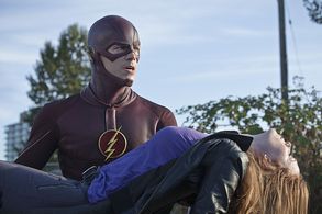 Kelly Frye and Grant Gustin in The Flash (2014)