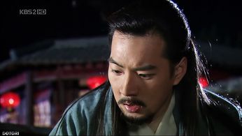 Song Il-guk in Emperor of the Sea (2004)