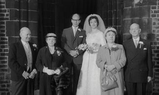 Pat Keen, David Mahlowe, Gwen Nelson, and Bert Palmer in A Kind of Loving (1962)