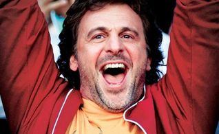 Patrick Huard in Starbuck (2011)