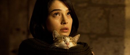 Funda Eryigit in Clair Obscur (2016)