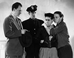 James Gregory, Al Ramsen, and Leni Stengel in Police Story (1952)