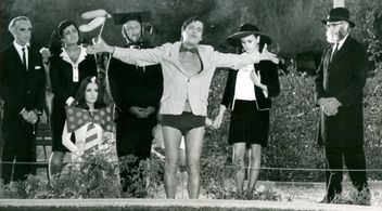 Yossi Banai and Germaine Unikovsky in The Pill (1972)