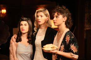 Helga - Argentina Tierra de Amor y Venganza (2019)