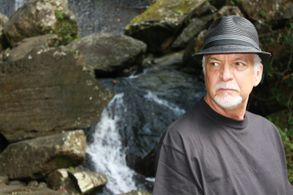 ISABELA Daniel Halleck