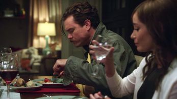 Clayne Crawford and Jocelin Donahue in Lethal Weapon (2016)