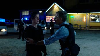 Dani Deetté and Scott Bakula in NCIS: New Orleans