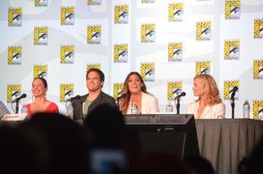 Michael C. Hall, Wendy West, Jennifer Carpenter, and Yvonne Strahovski at an event for Dexter (2006)