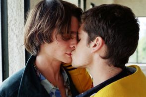 Arthur Dupont and Guillaume Baché in One to Another (2006)