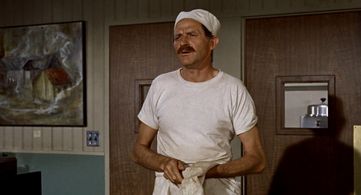 Dal McKennon in The Birds (1963)