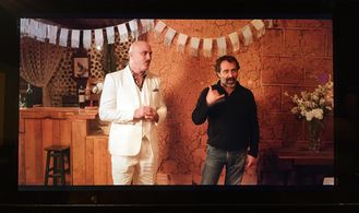 Caito Ortiz & Paulo Tiefenthaler on the set of COISA MAIS LINDA Season 2