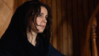 Maryam Moghadam in Closed Curtain (2013)