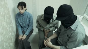 Luisa Williams in Day Night Day Night (2006)