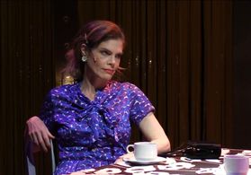 Aunt Julia and the Scriptwriter