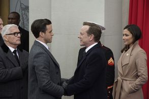 Kiefer Sutherland, Italia Ricci, and Ashley Zukerman in Designated Survivor (2016)
