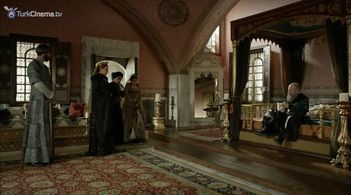Halit Ergenç and Vahide Perçin in The Magnificent Century (2011)