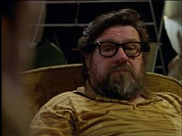 Ricky Tomlinson in The Royle Family (1998)