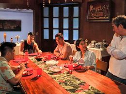 Dwight Gaston, Benjamin Alves, Kristoffer Martin, Sanya Lopez, and Jay Arcilla in Dear Uge: Patayin sa sindak si Bernade